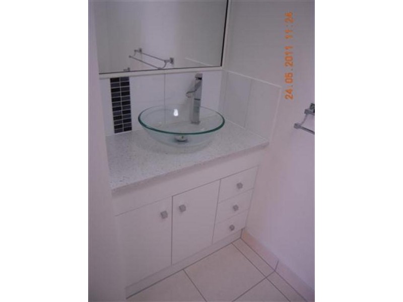 7/36-38 Henry Street, West End QLD 4810