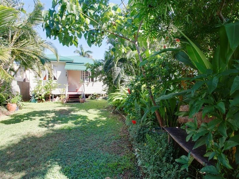 8B Tenth Avenue, Railway Estate QLD 4810