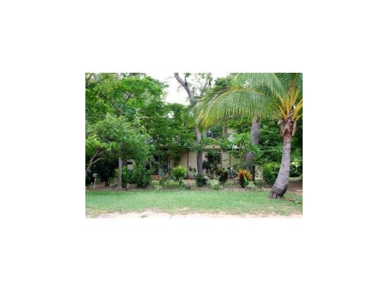 30 Wansfell Street, Magnetic Island QLD 4819