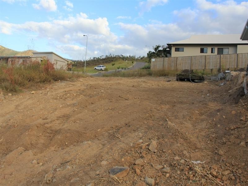 15 Moondani Close, Douglas QLD 4814