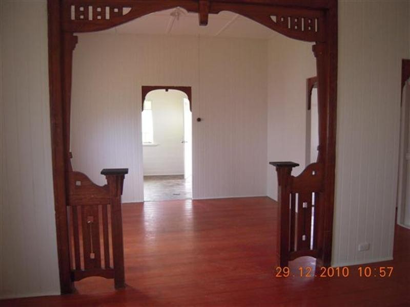 42 French Street, Pimlico QLD 4812