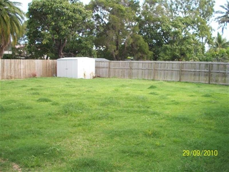 72 Queens Road, Hermit Park QLD 4812