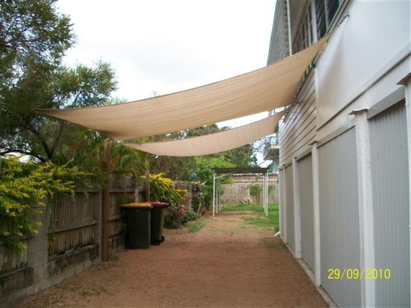 72 Queens Road, Hermit Park QLD 4812