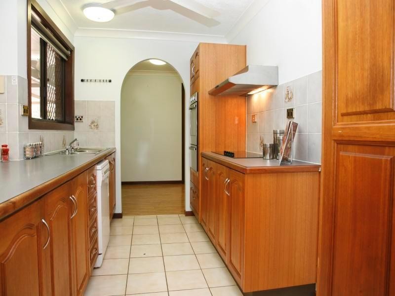 13 Malaga Street, Kirwan QLD 4817