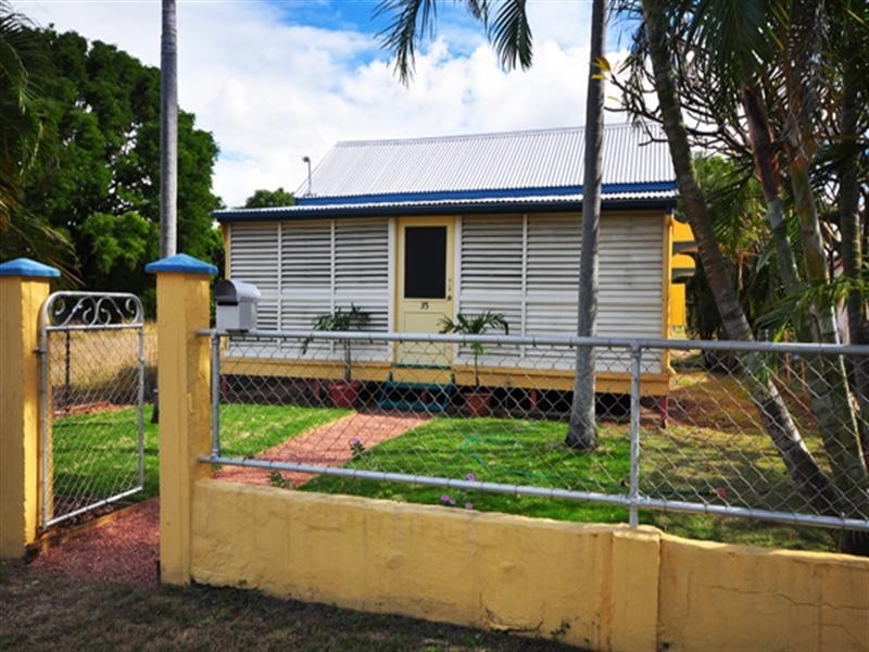 35 Sixth Avenue, South Townsville QLD 4810