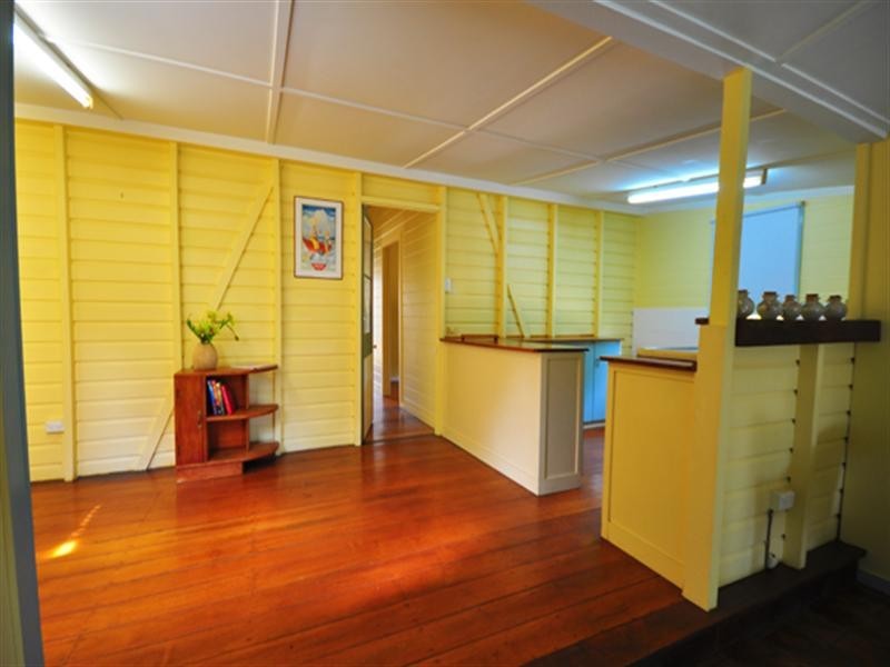 35 Sixth Avenue, South Townsville QLD 4810