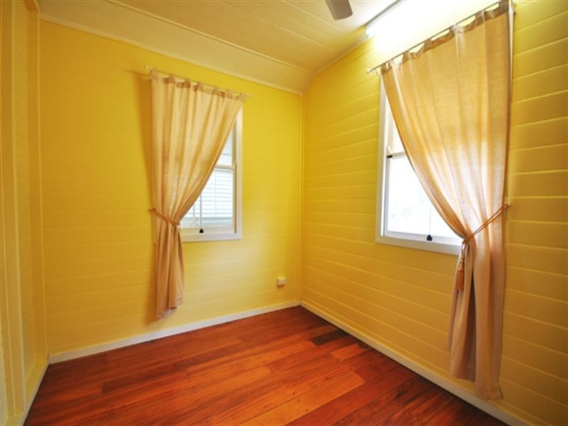 35 Sixth Avenue, South Townsville QLD 4810