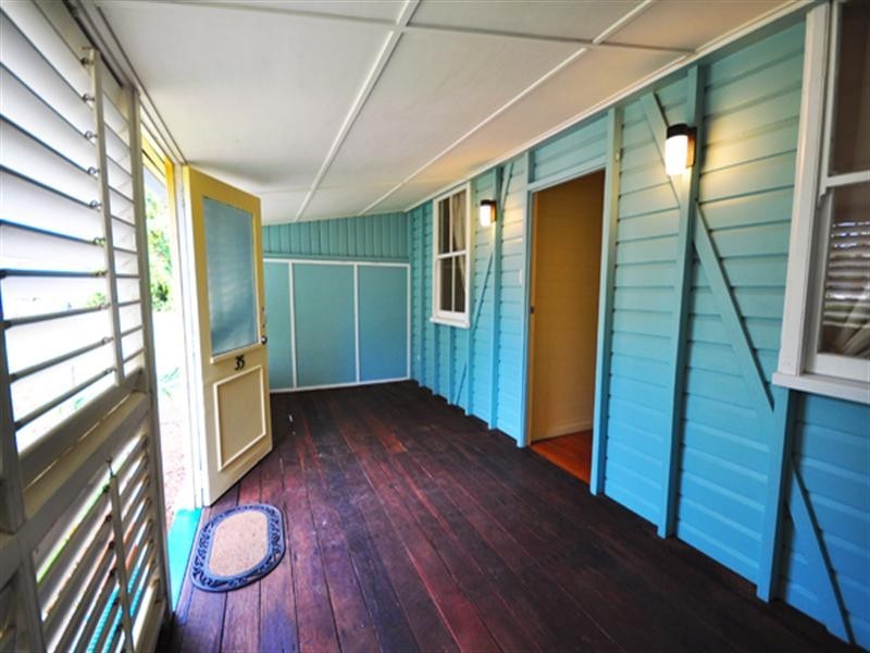 35 Sixth Avenue, South Townsville QLD 4810