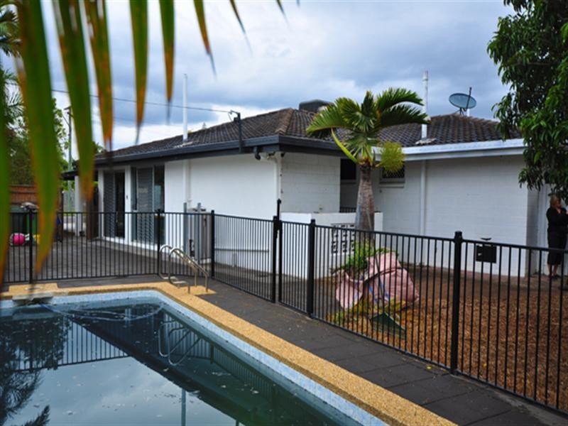 2 Gill Street, Kirwan QLD 4817