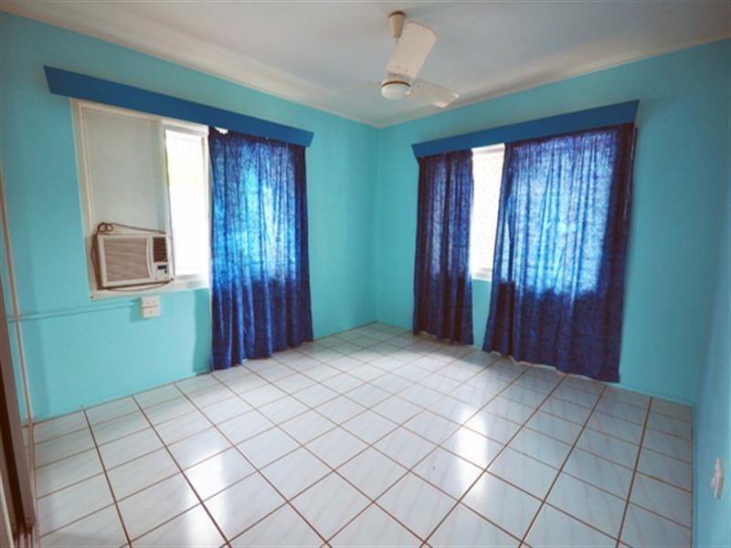 2 Gill Street, Kirwan QLD 4817