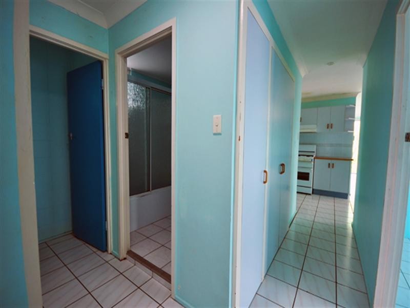 2 Gill Street, Kirwan QLD 4817