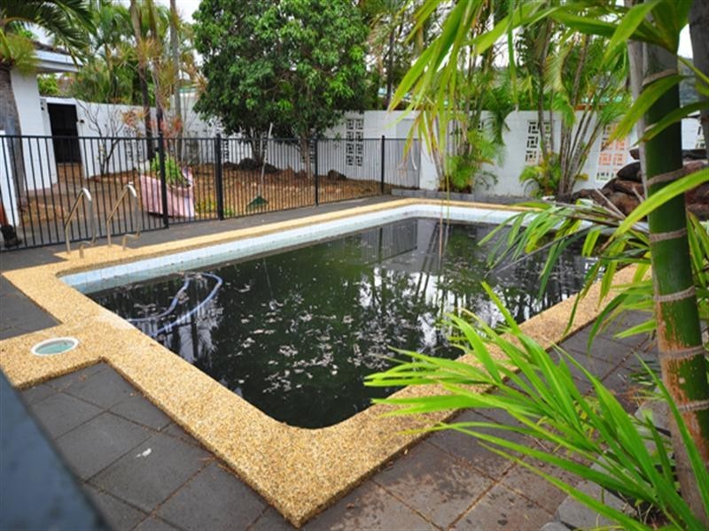 2 Gill Street, Kirwan QLD 4817