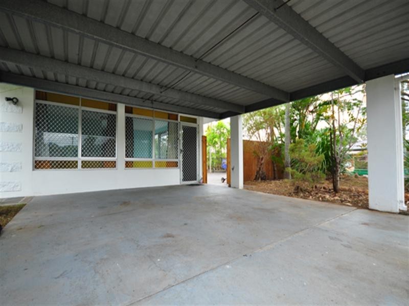 2 Gill Street, Kirwan QLD 4817