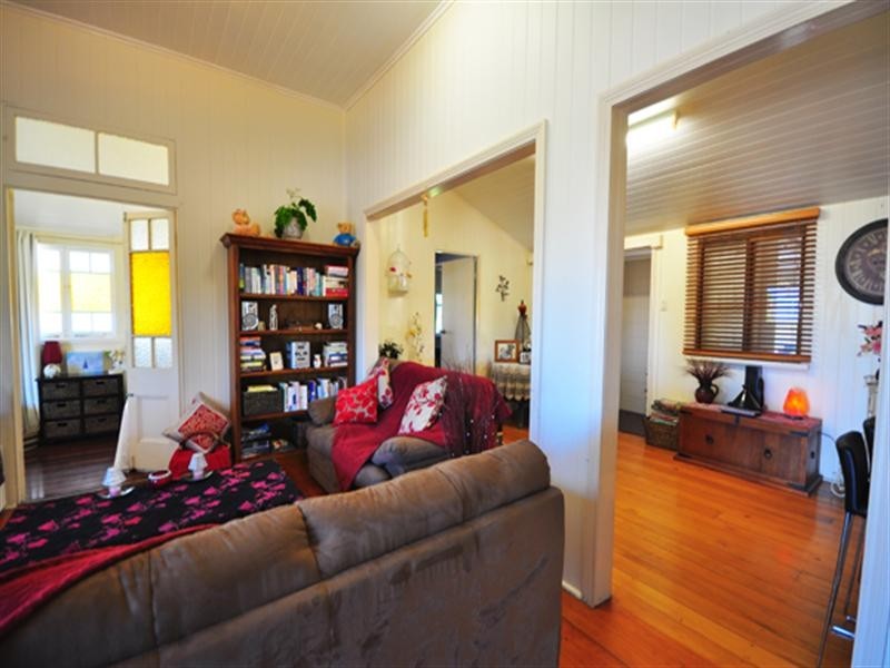 14 Eighth Avenue, South Townsville QLD 4810