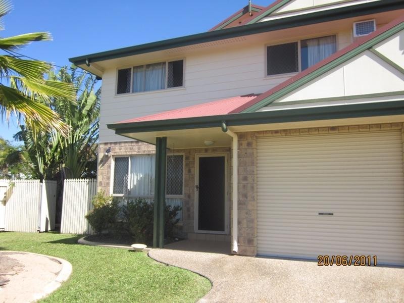 2/76 Thirteenth Avenue, Railway Estate QLD 4810