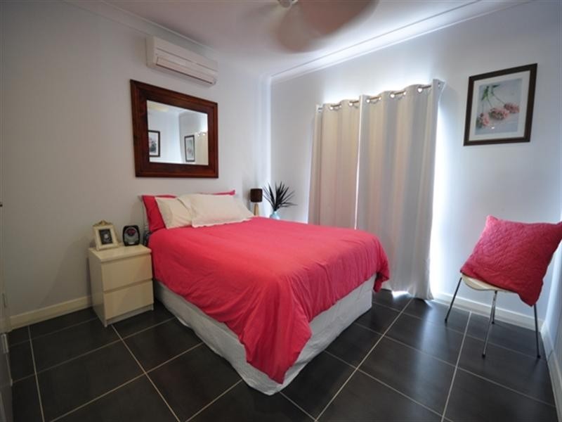 4 Reef Street, Saunders Beach QLD 4818