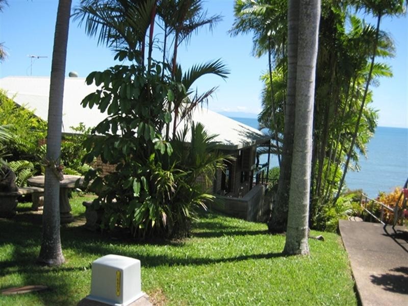 27 Saltwater Drive, Toomulla QLD 4816