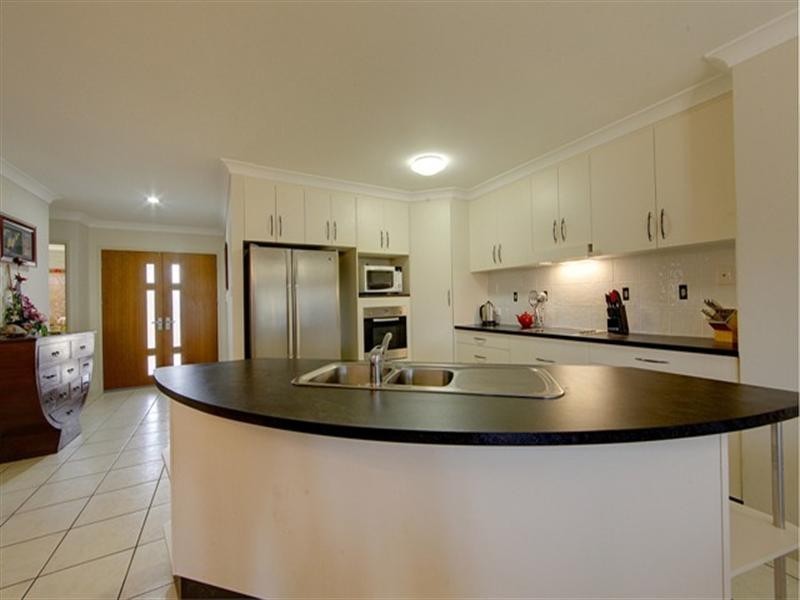2 Sandplover Circuit, Bohle Plains QLD 4817