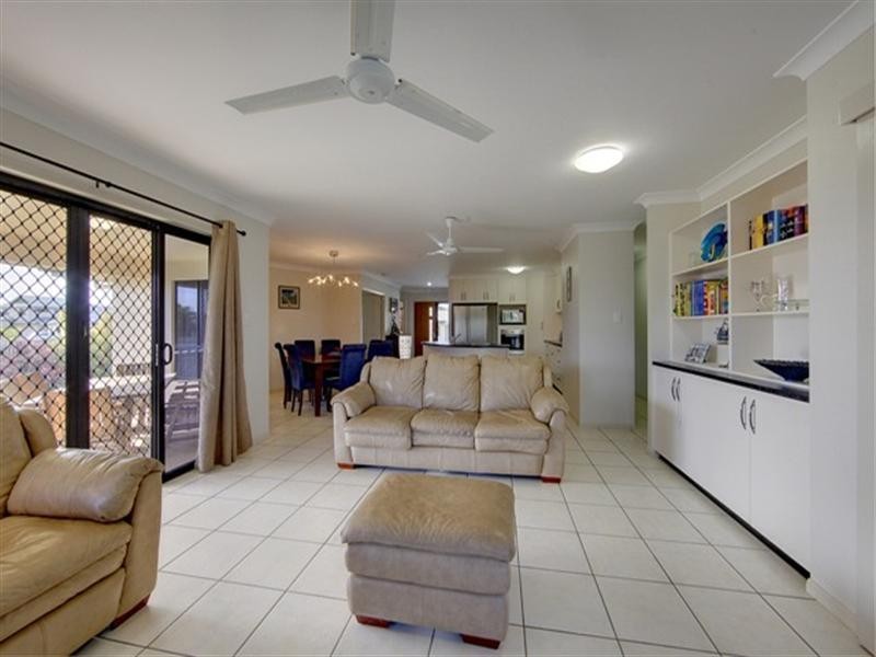 2 Sandplover Circuit, Bohle Plains QLD 4817