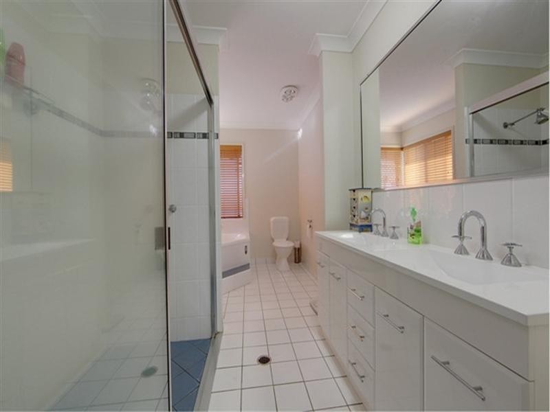 2 Sandplover Circuit, Bohle Plains QLD 4817