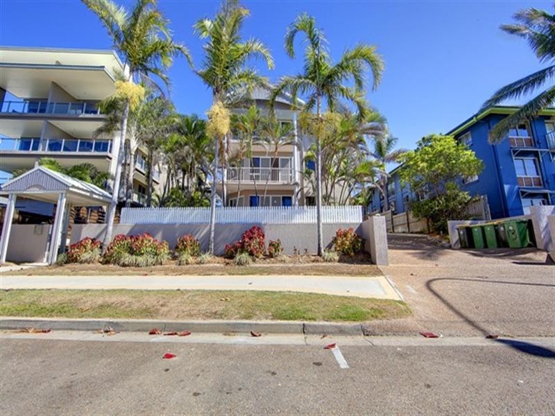 1/107 The Strand, North Ward QLD 4810