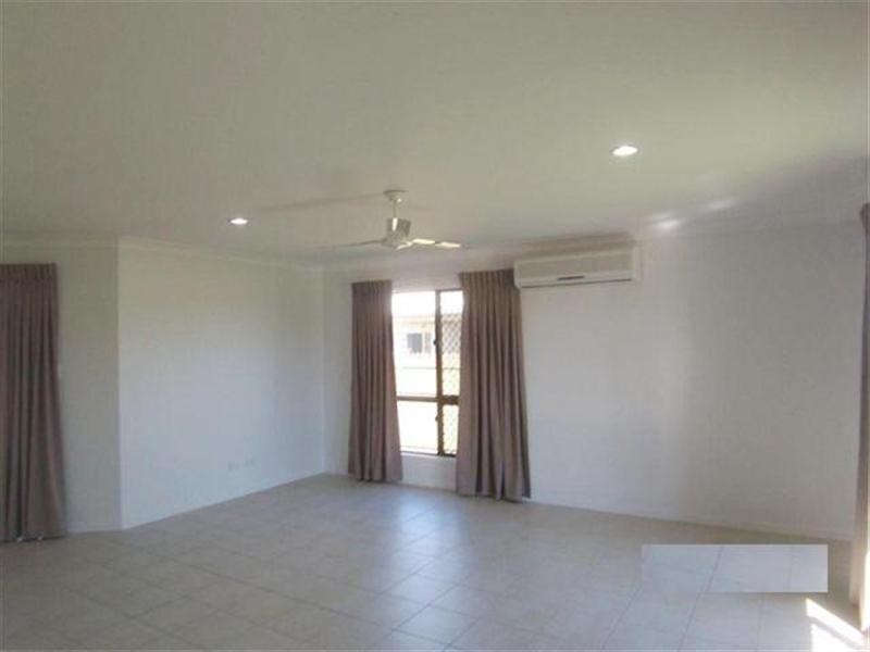 10 Armistice Street, Burdell QLD 4818