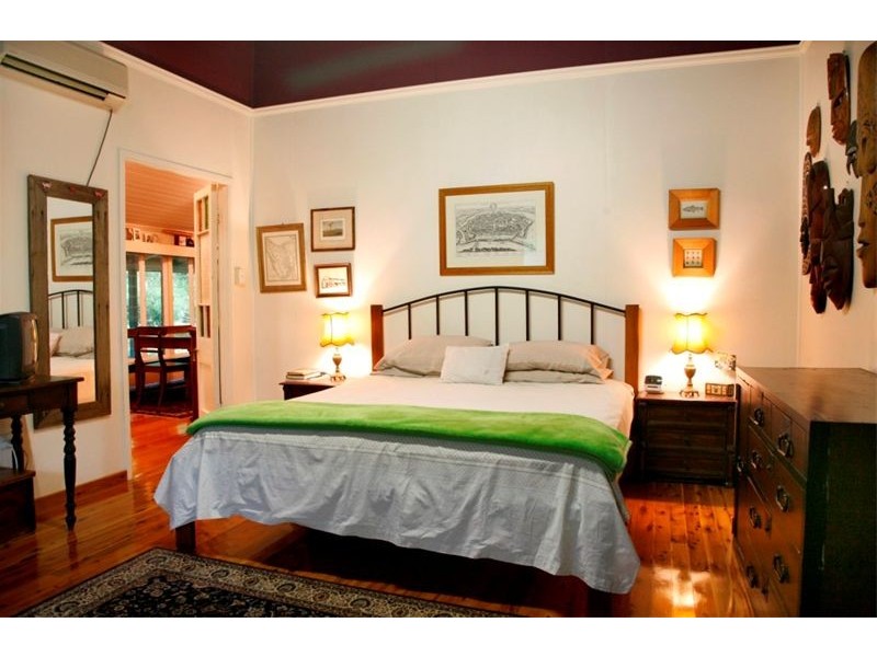 137 Harold Street, West End QLD 4810