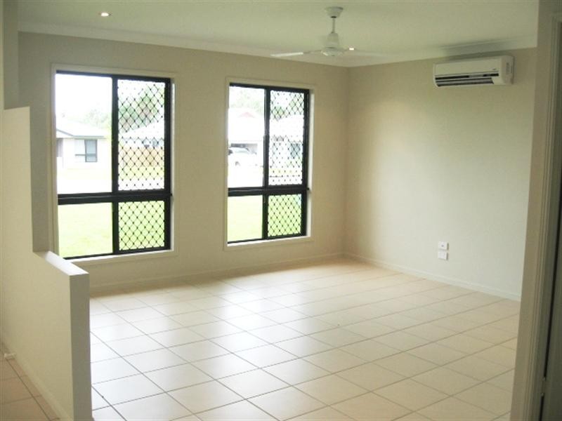 22 Anchorage Circuit, Bushland Beach QLD 4818