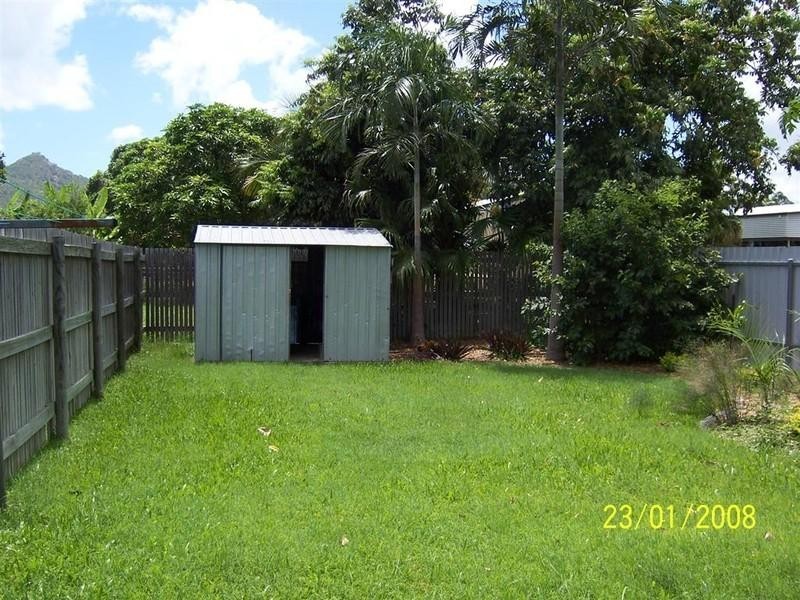 2/43 PEEL Street, Garbutt QLD 4814