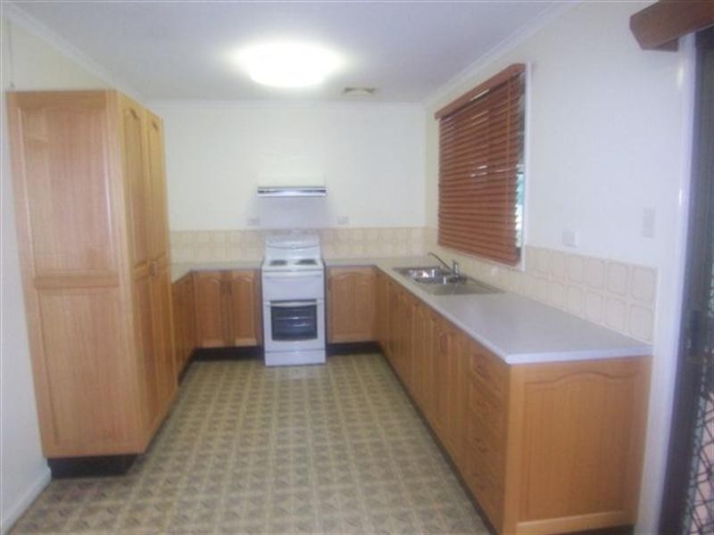 21 President Street, Kirwan QLD 4817