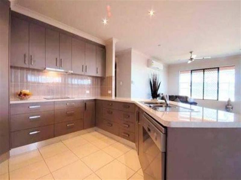 1 Dugong Court, Bushland Beach QLD 4818