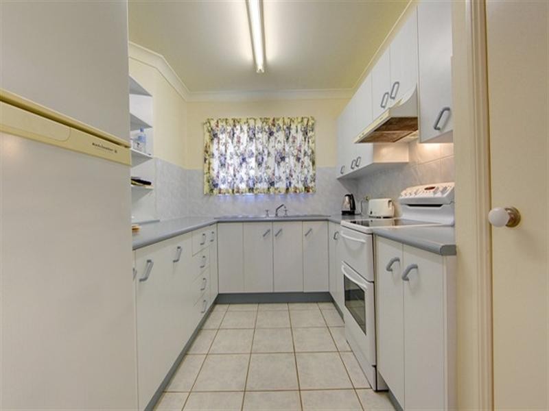 1/24 Lothair Street, Pimlico QLD 4812