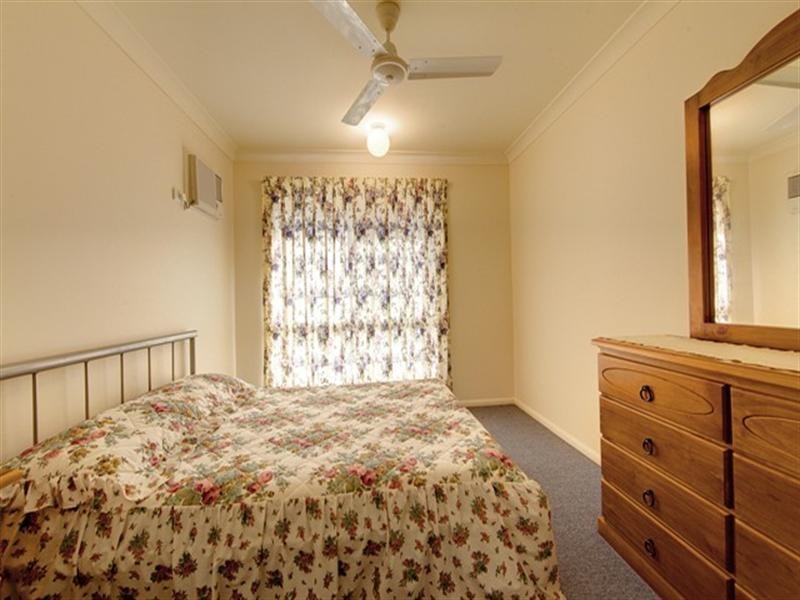 1/24 Lothair Street, Pimlico QLD 4812