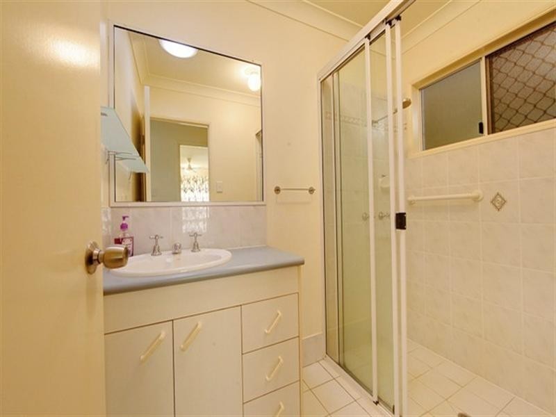 1/24 Lothair Street, Pimlico QLD 4812