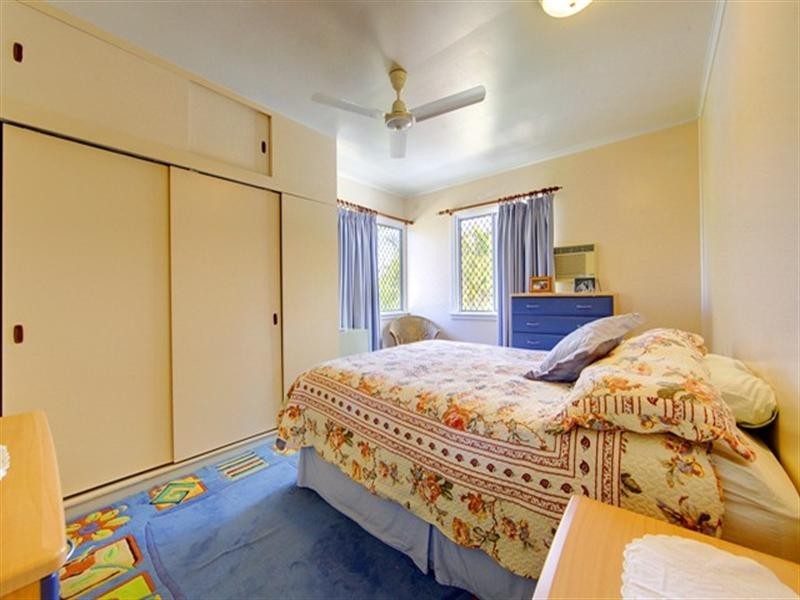 17 Cambridge Street, Currajong QLD 4812