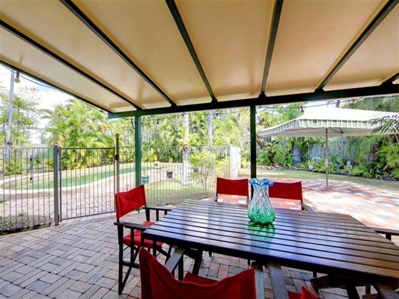 17 Cambridge Street, Currajong QLD 4812