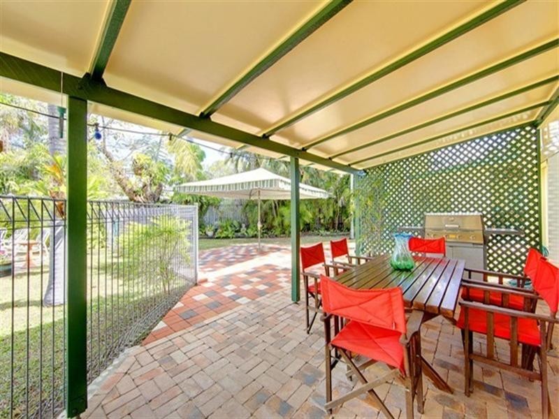 17 Cambridge Street, Currajong QLD 4812