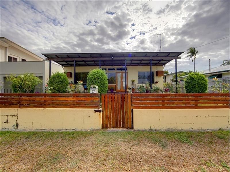 37 Water Street, Mundingburra QLD 4812