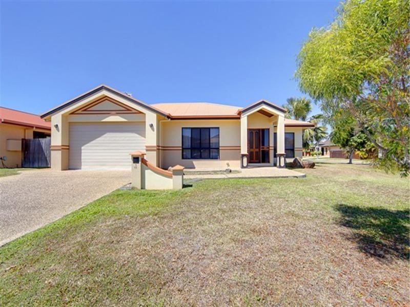 11 Sullivan Place, Lots 1 and 2, Kirwan QLD 4817