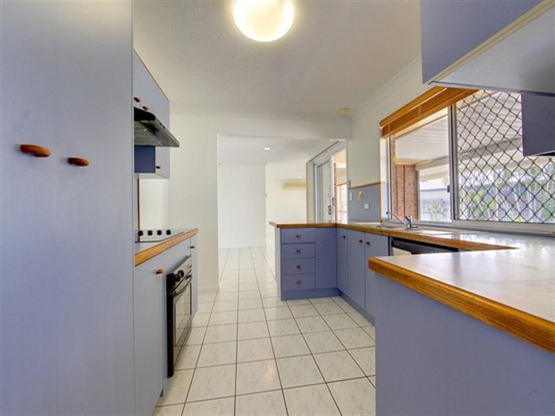 12 Raintree Way, Kirwan QLD 4817