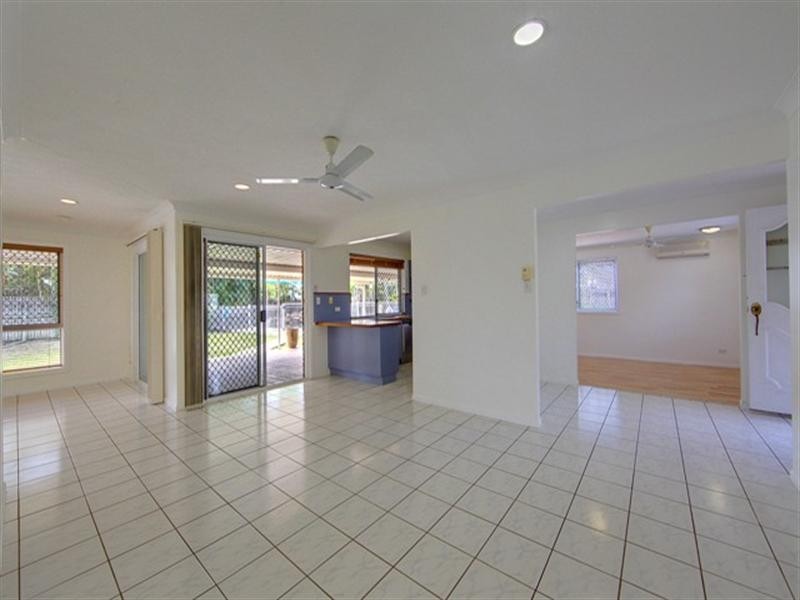 12 Raintree Way, Kirwan QLD 4817