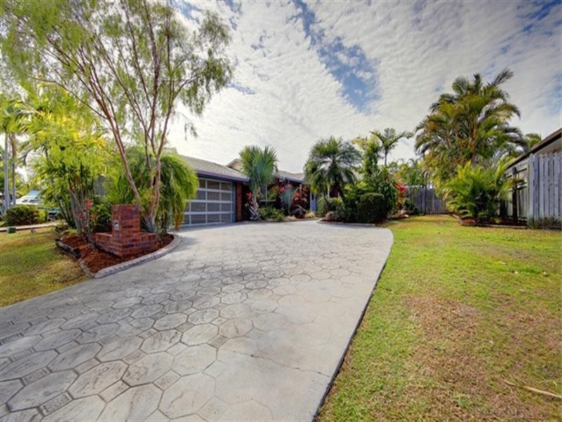 12 Raintree Way, Kirwan QLD 4817