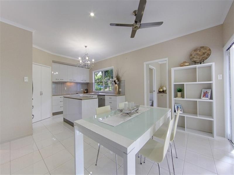 39 Ahearne Street, Hermit Park QLD 4812