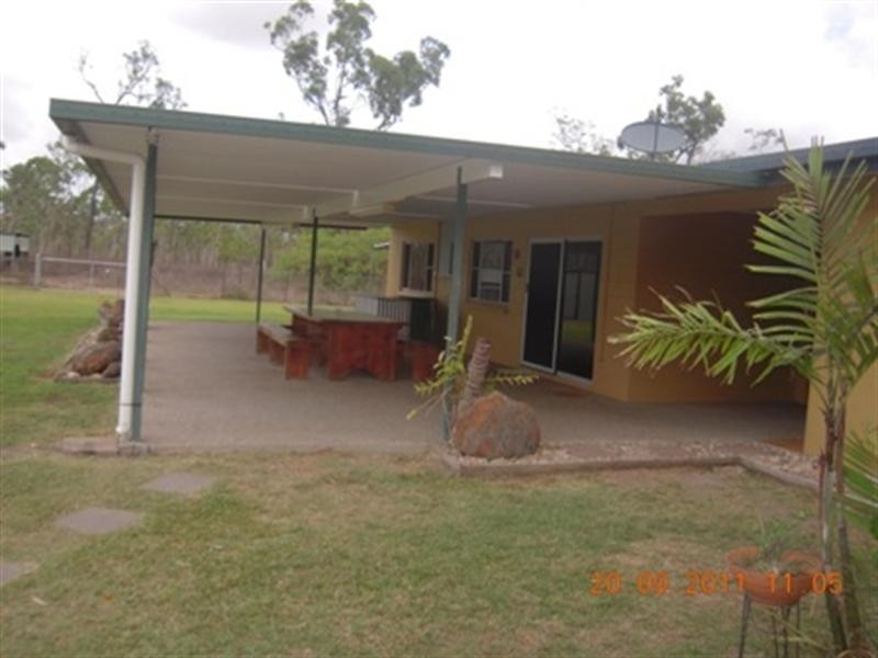 68 Slayton Road, Jensen QLD 4818