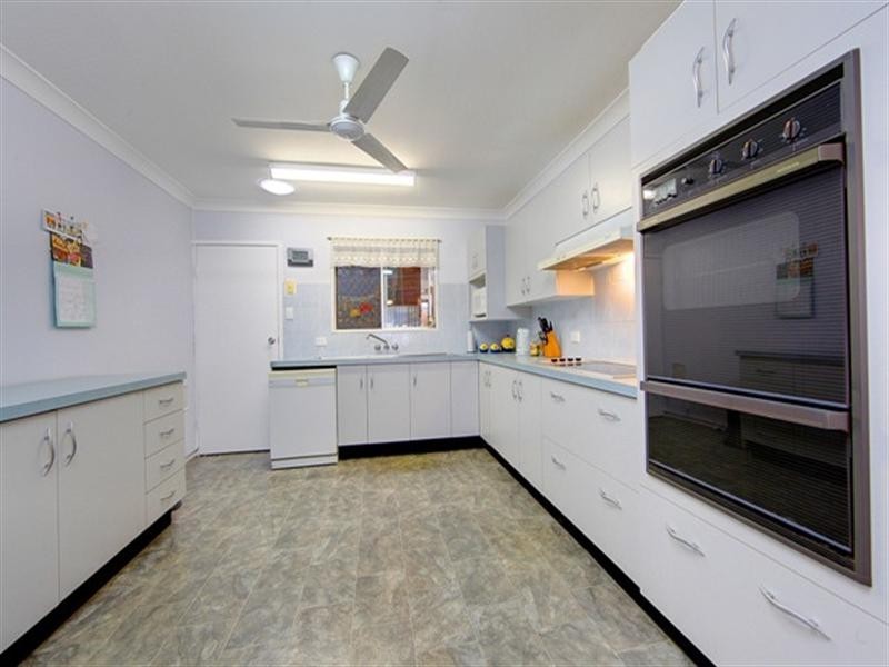 42 Johnson Street, Aitkenvale QLD 4814