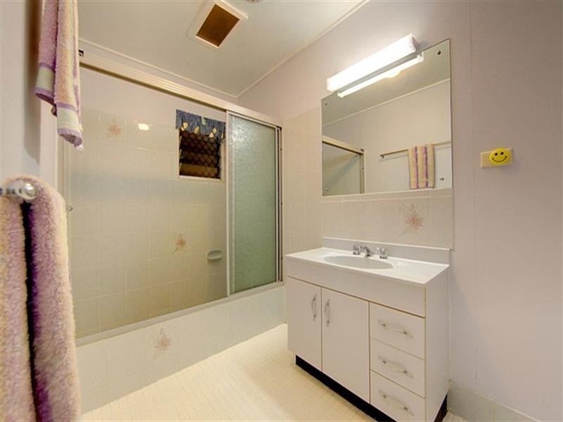 42 Johnson Street, Aitkenvale QLD 4814