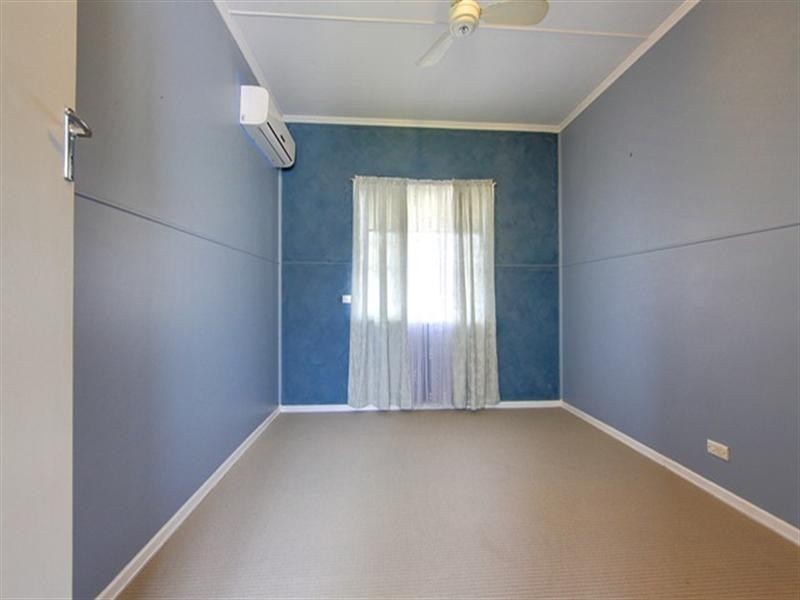 13 Mango Avenue, Mundingburra QLD 4812