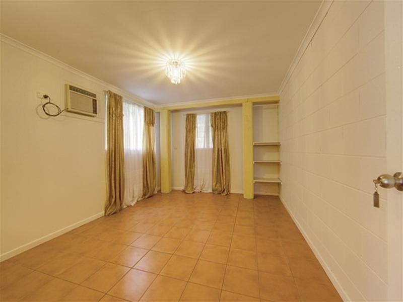 13 Mango Avenue, Mundingburra QLD 4812