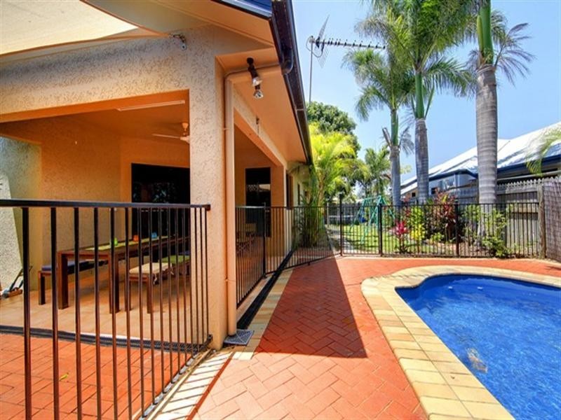 21 Meadowbrook Drive, Aitkenvale QLD 4814