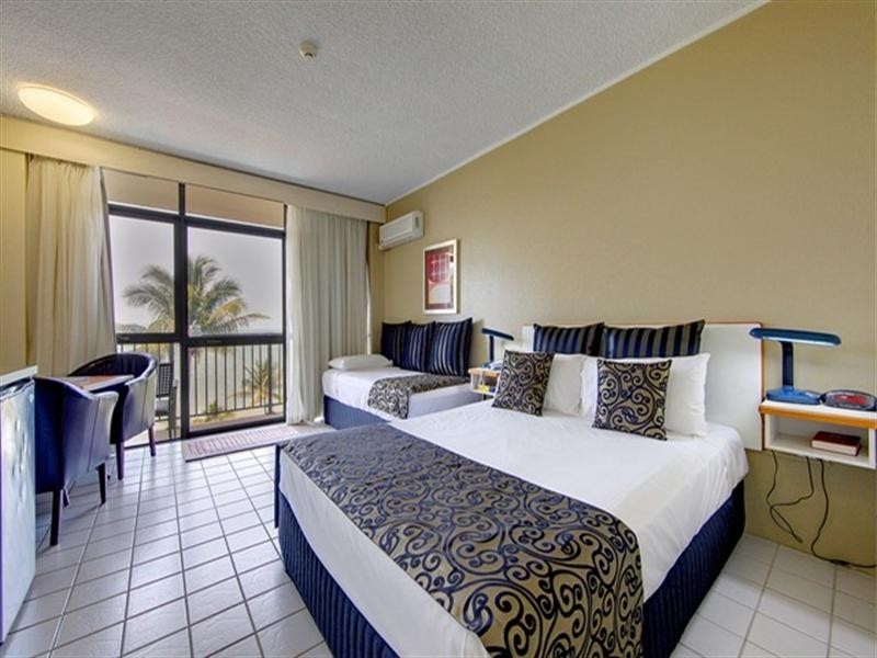 510 and 511/75 The Strand, North Ward QLD 4810